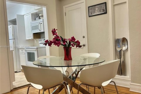 Снять в аренду кондоминиум в Майами-Бич, Флорида 1 спальня, 73.39м2, № 1992573 - фото 7