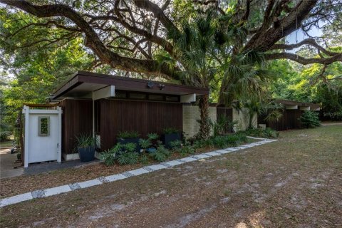 House in Gainesville, Florida 3 bedrooms, 206.8 sq.m. № 1650513 - photo 7