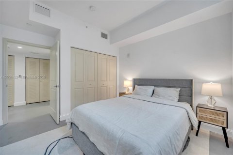 Condo in Miami, Florida, 1 bedroom  № 2170722 - photo 14