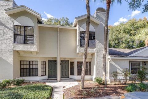 Condominio en Tampa, Florida, 2 dormitorios  № 2229849