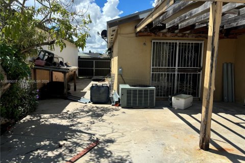 Купить виллу или дом в Майами, Флорида 3 спальни, 123.37м2, № 1931478 - фото 12