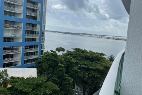 Copropriété à louer à Miami, Floride: 1 chambre, 73.49 m2 № 1739911 - photo 11