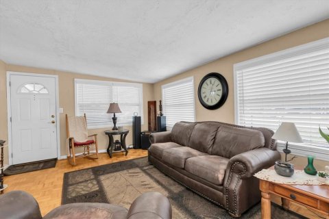 Villa ou maison à vendre à Saint Petersburg, Floride: 2 chambres, 119.38 m2 № 2225997 - photo 6
