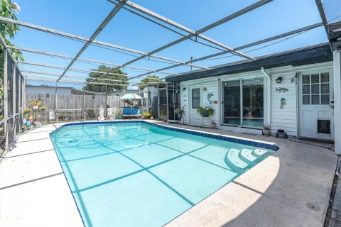 Villa ou maison à vendre à Saint Petersburg, Floride: 2 chambres, 119.38 m2 № 2225997 - photo 29