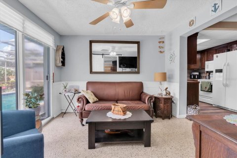 Villa ou maison à vendre à Saint Petersburg, Floride: 2 chambres, 119.38 m2 № 2225997 - photo 25