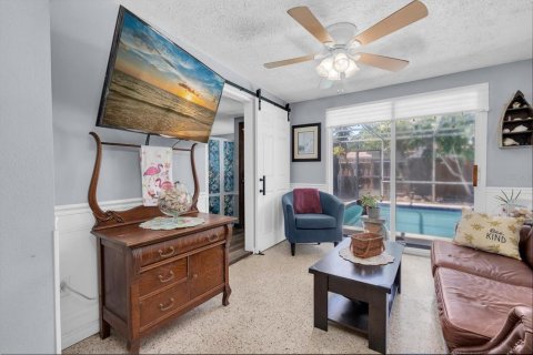 Villa ou maison à vendre à Saint Petersburg, Floride: 2 chambres, 119.38 m2 № 2225997 - photo 24