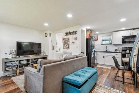 Propiedad comercial en venta en Saint Petersburg, Florida, 2 dormitorios, 96.62 m2 № 1900697 - foto 26