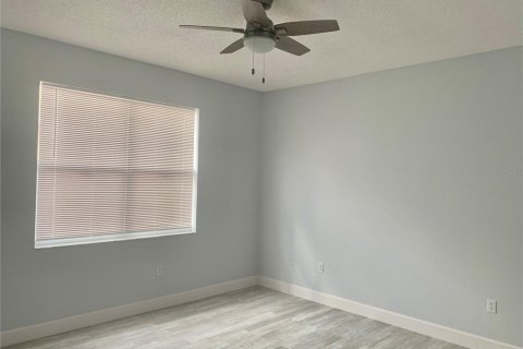 House in Kissimmee, Florida 3 bedrooms, 177.35 sq.m. № 1893640 - photo 23