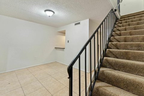 Copropriété à louer à Edgewater, Floride: 2 chambres, 96.53 m2 № 2405547 - photo 7