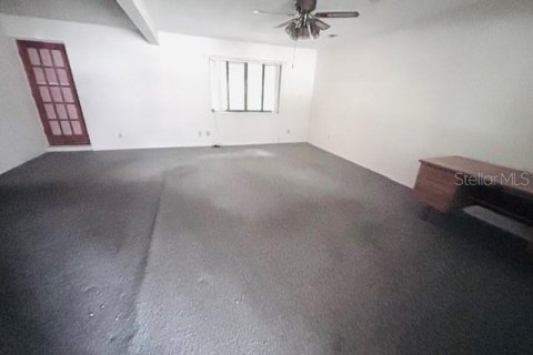 House in Zephyrhills, Florida 3 bedrooms, 153.01 sq.m. № 1821052 - photo 4