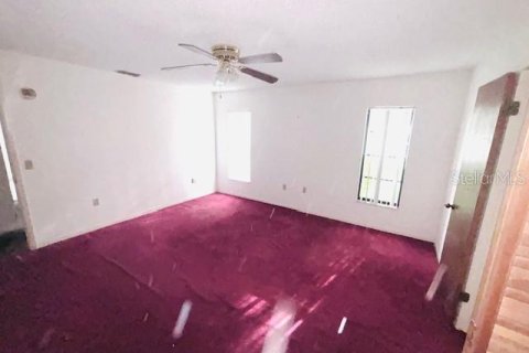 House in Zephyrhills, Florida 3 bedrooms, 153.01 sq.m. № 1821052 - photo 12