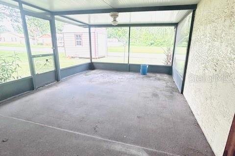 House in Zephyrhills, Florida 3 bedrooms, 153.01 sq.m. № 1821052 - photo 17