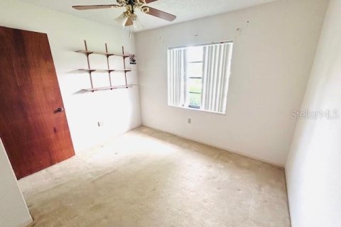 House in Zephyrhills, Florida 3 bedrooms, 153.01 sq.m. № 1821052 - photo 10