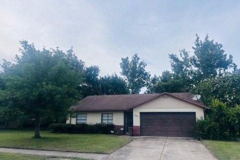 House in Zephyrhills, Florida 3 bedrooms, 153.01 sq.m. № 1821052 - photo 1