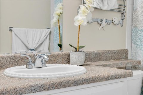 Condo in Daytona Beach, Florida, 1 bedroom  № 1839973 - photo 23