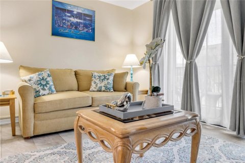 Condo in Daytona Beach, Florida, 1 bedroom  № 1839973 - photo 17