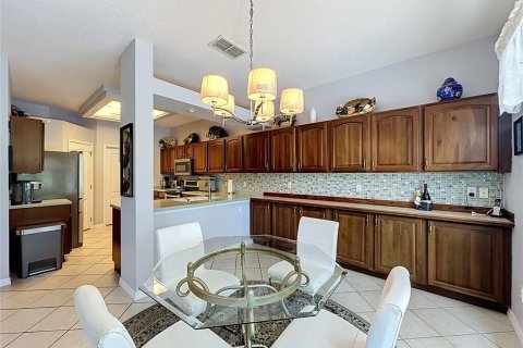 Купить виллу или дом в Клермон, Флорида 8 комнат, 188.68м2, № 2147422 - фото 18