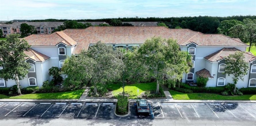 Condo in Orlando, Florida, 2 bedrooms № 1829436