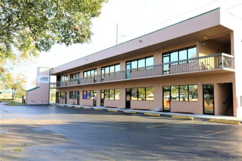 Immobilier commercial à Port St. Lucie, Floride № 2246218
