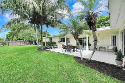 Villa ou maison à vendre à Palmetto Bay, Floride: 4 chambres, 195.65 m2 № 1922385 - photo 11