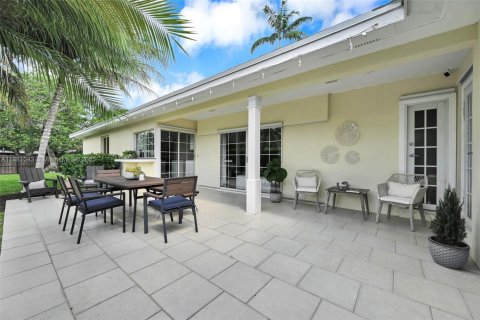Villa ou maison à vendre à Palmetto Bay, Floride: 4 chambres, 195.65 m2 № 1922385 - photo 9