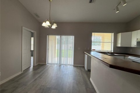 Apartamento en alquiler en Palm Coast, Florida, 3 dormitorios, 119.66 m2 № 1907935 - foto 8