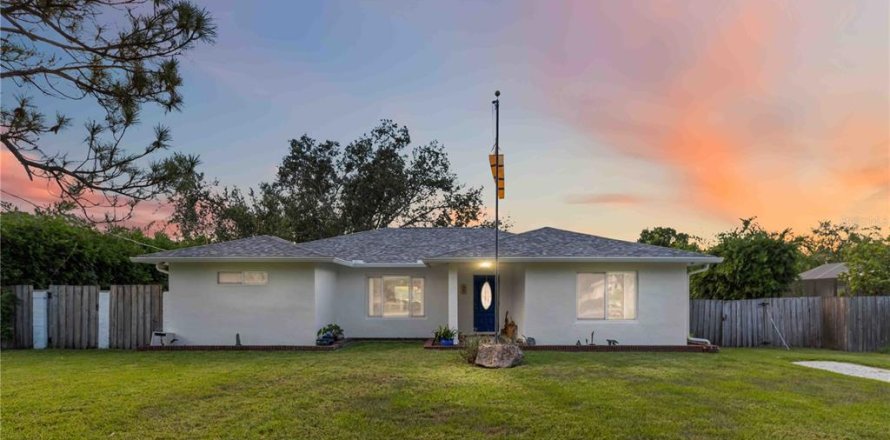 House in Grant-Valkaria, Florida 3 bedrooms, 202.06 sq.m. № 1873226