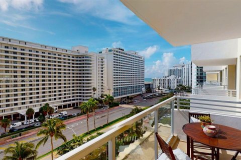 Copropriété à vendre à Miami Beach, Floride: 1 chambre, 86.4 m2 № 2002581 - photo 19