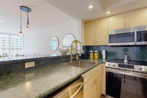 Copropriété à vendre à Miami Beach, Floride: 1 chambre, 86.4 m2 № 2002581 - photo 7