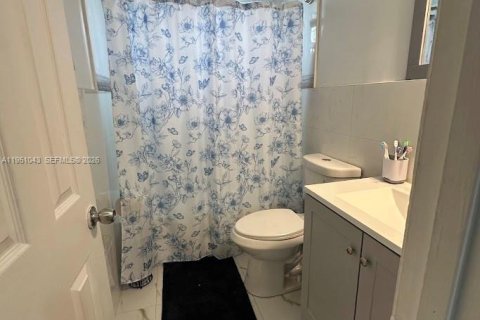 Casa en alquiler en Miramar, Florida, 2 dormitorios, 144.56 m2 № 2054647 - foto 5