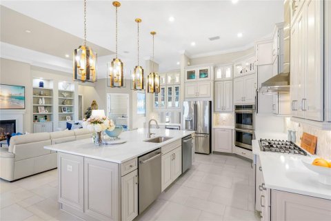 Купить виллу или дом в Сарасота, Флорида 12 комнат, 421.87м2, № 2199319 - фото 13