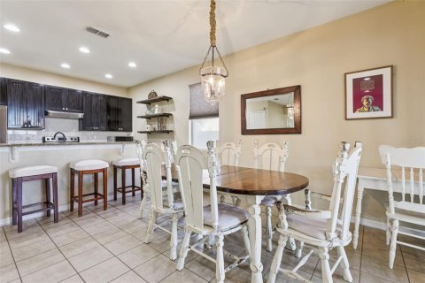 Villa ou maison à vendre à Mount Dora, Floride: 4 chambres, 156.63 m2 № 2423738 - photo 13