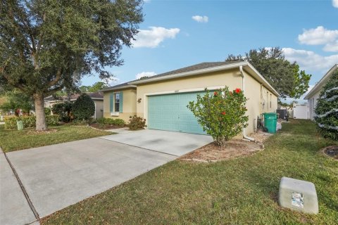Villa ou maison à vendre à Mount Dora, Floride: 4 chambres, 156.63 m2 № 2423738 - photo 2