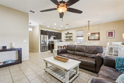 Villa ou maison à vendre à Mount Dora, Floride: 4 chambres, 156.63 m2 № 2423738 - photo 10
