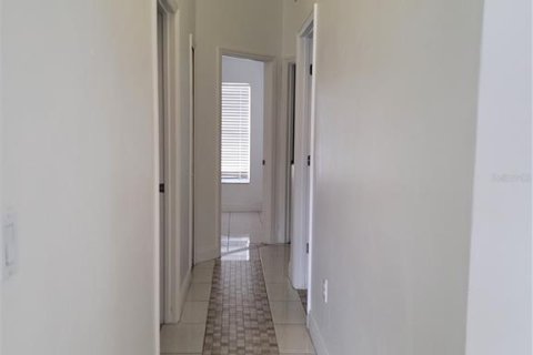 Casa en venta en Haines City, Florida, 4 dormitorios, 175.86 m2 № 2236772 - foto 9