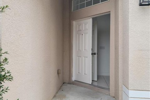 Casa en venta en Haines City, Florida, 4 dormitorios, 175.86 m2 № 2236772 - foto 3