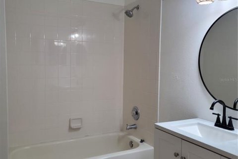 Casa en venta en Haines City, Florida, 4 dormitorios, 175.86 m2 № 2236772 - foto 10