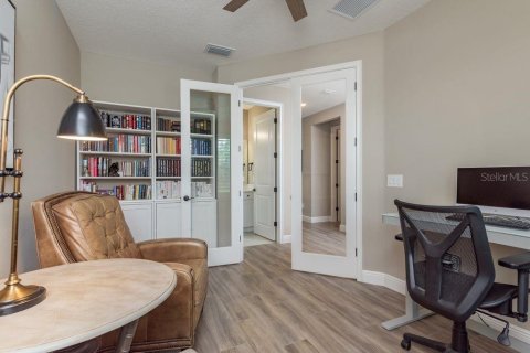 Villa ou maison à vendre à Wesley Chapel, Floride: 4 chambres, 286.42 m2 № 1853550 - photo 8