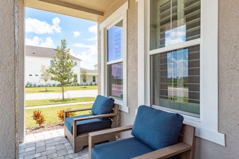 Villa ou maison à vendre à Wesley Chapel, Floride: 4 chambres, 286.42 m2 № 1853550 - photo 4