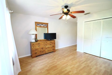 House in Ocala, Florida 2 bedrooms, 141.21 sq.m. № 1677801 - photo 21