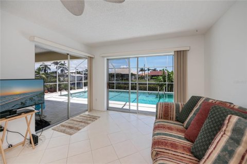 Casa en venta en Punta Gorda, Florida, 2 dormitorios, 142.88 m2 № 1850301 - foto 17