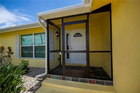 Casa en venta en Punta Gorda, Florida, 2 dormitorios, 142.88 m2 № 1850301 - foto 8