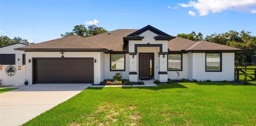 House in Bartow, Florida 4 bedrooms, 225.47 sq.m. № 2221257