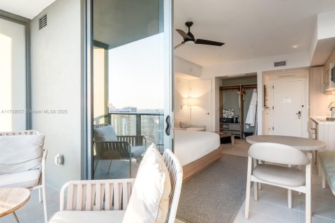 Condo in Miami, Florida  № 1811548 - photo 15