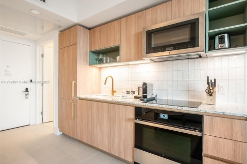 Condo in Miami, Florida  № 1811548 - photo 21