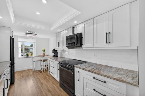 Condominio en venta en Riviera Beach, Florida, 3 dormitorios, 138.42 m2 № 2146335 - foto 5