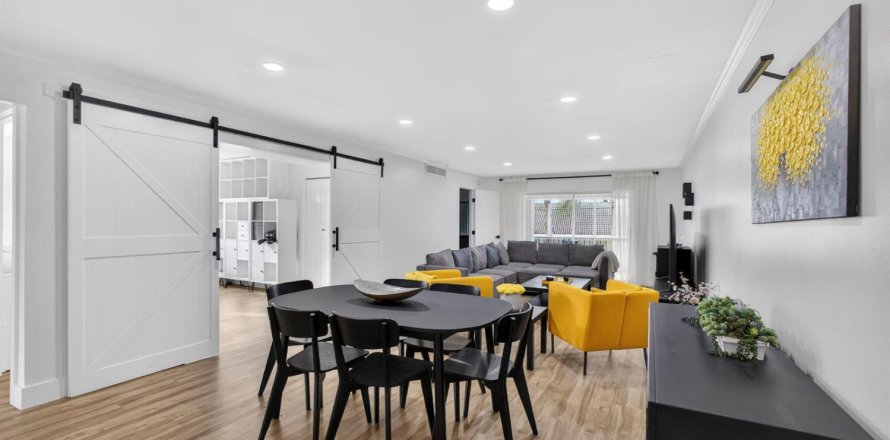Condominio en Riviera Beach, Florida, 3 dormitorios  № 2146335