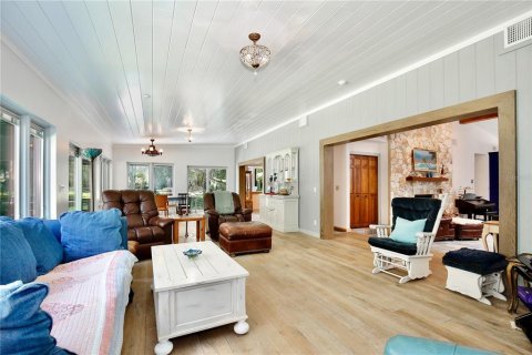 Villa ou maison à vendre à Longwood, Floride: 4 chambres, 346.62 m2 № 1745513 - photo 15