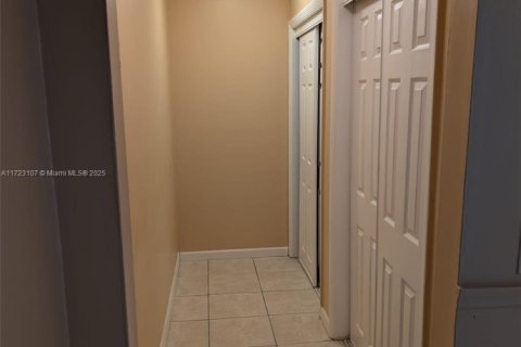 Immobilier commercial à louer à Plantation, Floride: 1 chambre, 230.49 m2 № 1702486 - photo 6