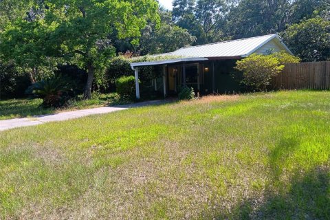 House in Williston, Florida 3 bedrooms, 124.86 sq.m. № 1718251 - photo 1